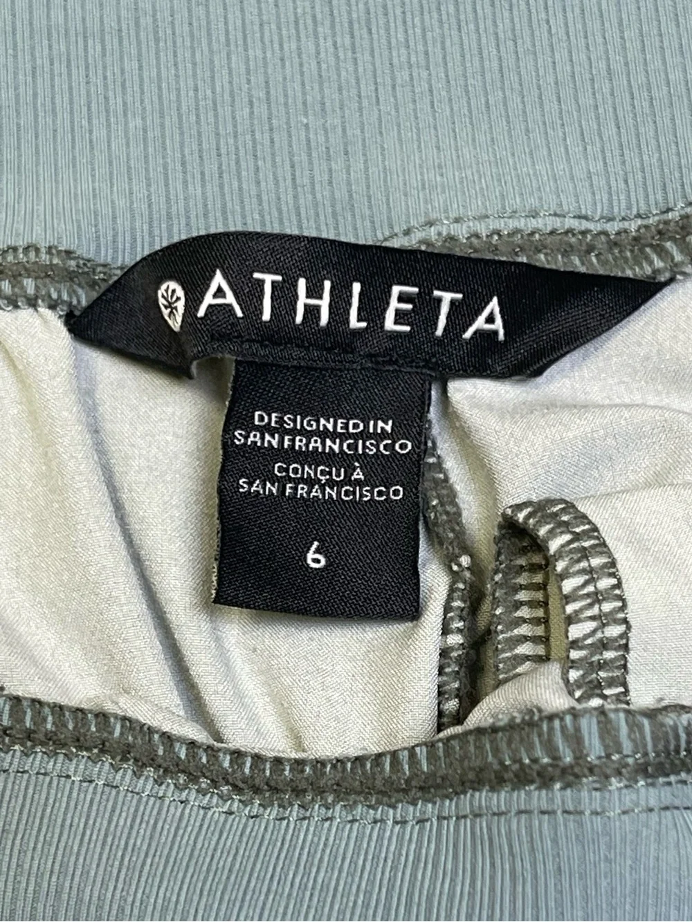 Athleta Nolita Slim Tapered Sage Green Printed Crop Pants - Size 6